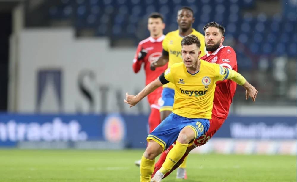 前并未拥有 前并未拥有